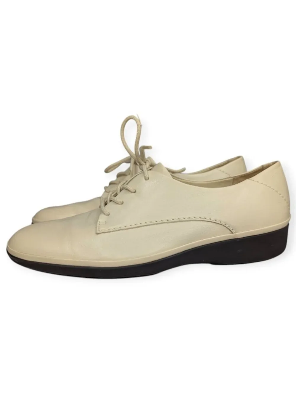 Easy Spirit ES Free N Easy Ivory Leather Lace-Up Womens Shoe Size 6B